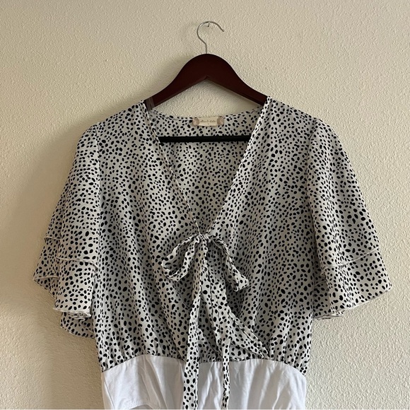 Altar'd State Black and White Print Polka Dot Body Suit Blouse Size Small - Picture 2 of 9
